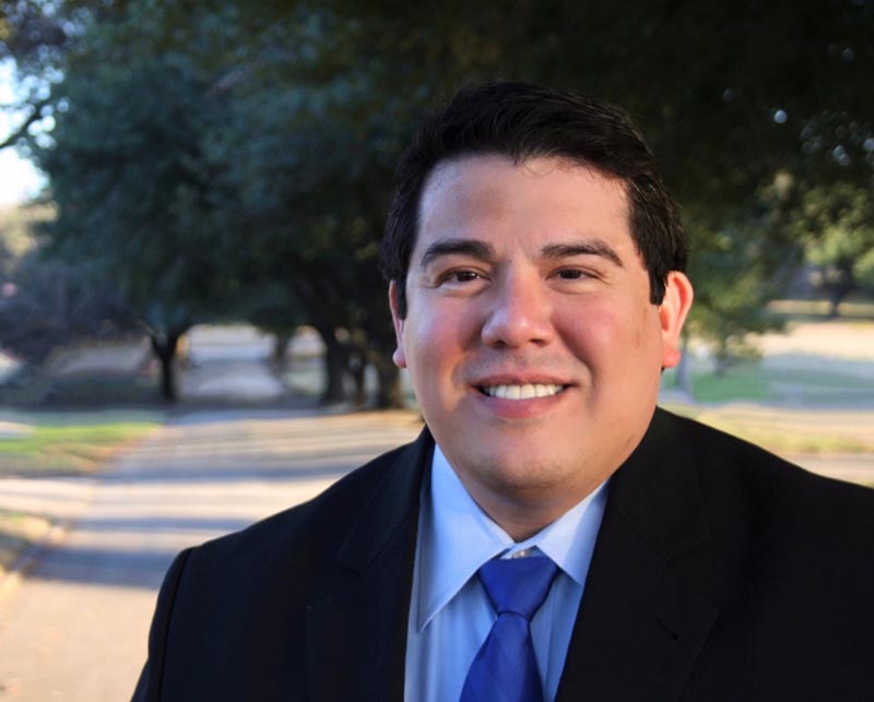 Attorney Saul G. Olivarez | Hernandez Law Group, P.C.
